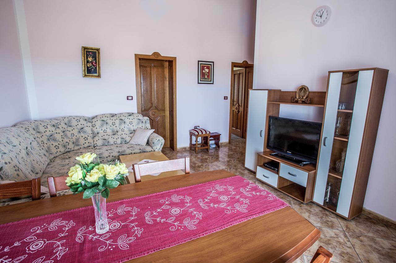 Villa Veli Vrh Pula Luaran gambar