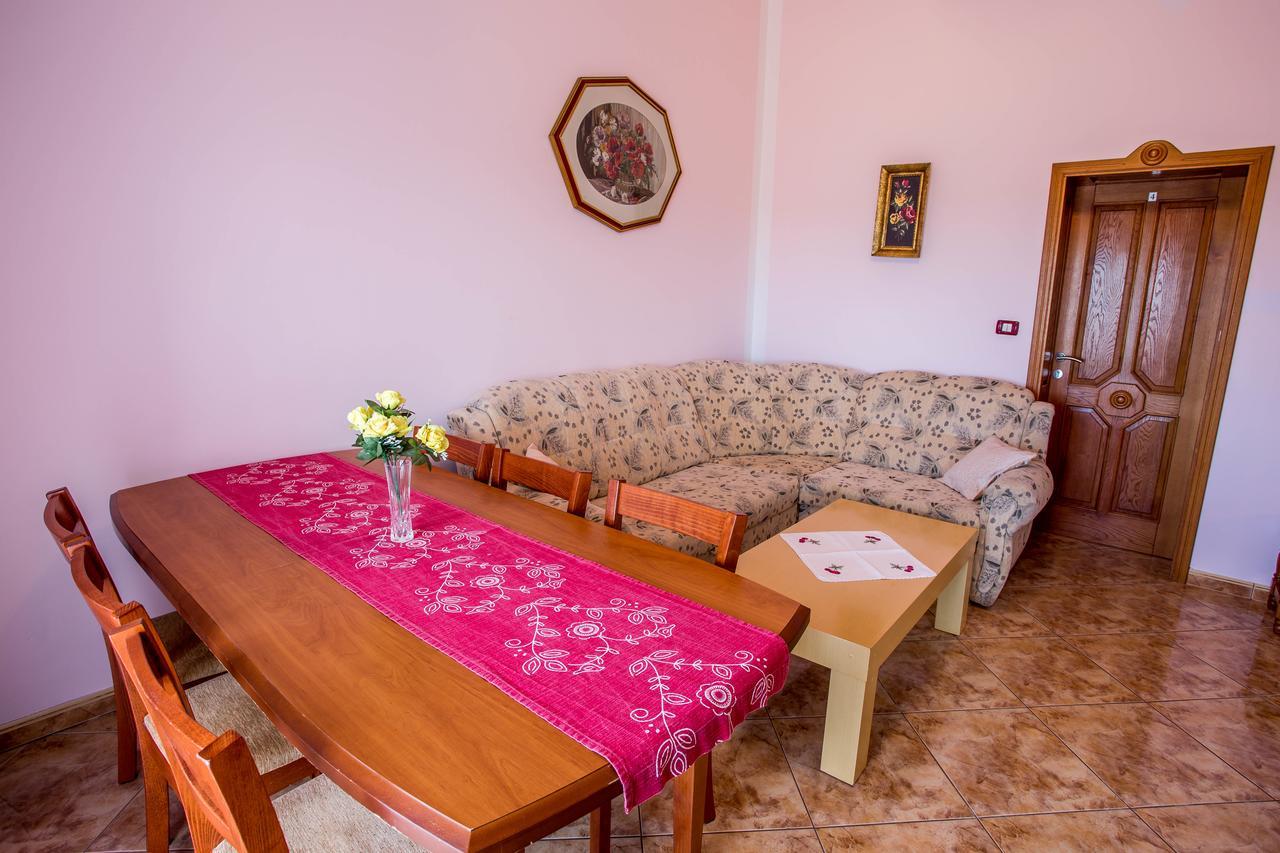 Villa Veli Vrh Pula Luaran gambar