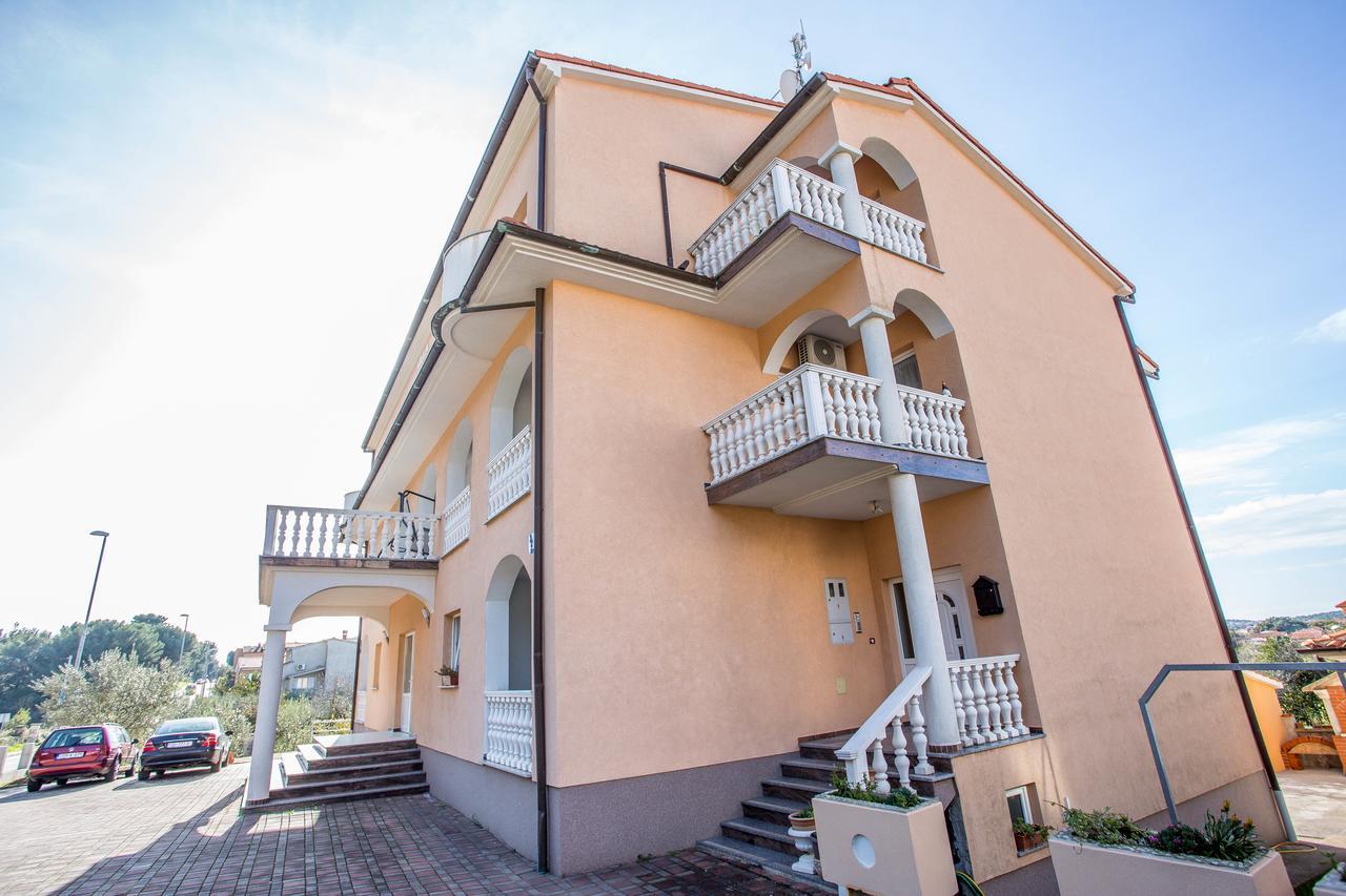 Villa Veli Vrh Pula Luaran gambar