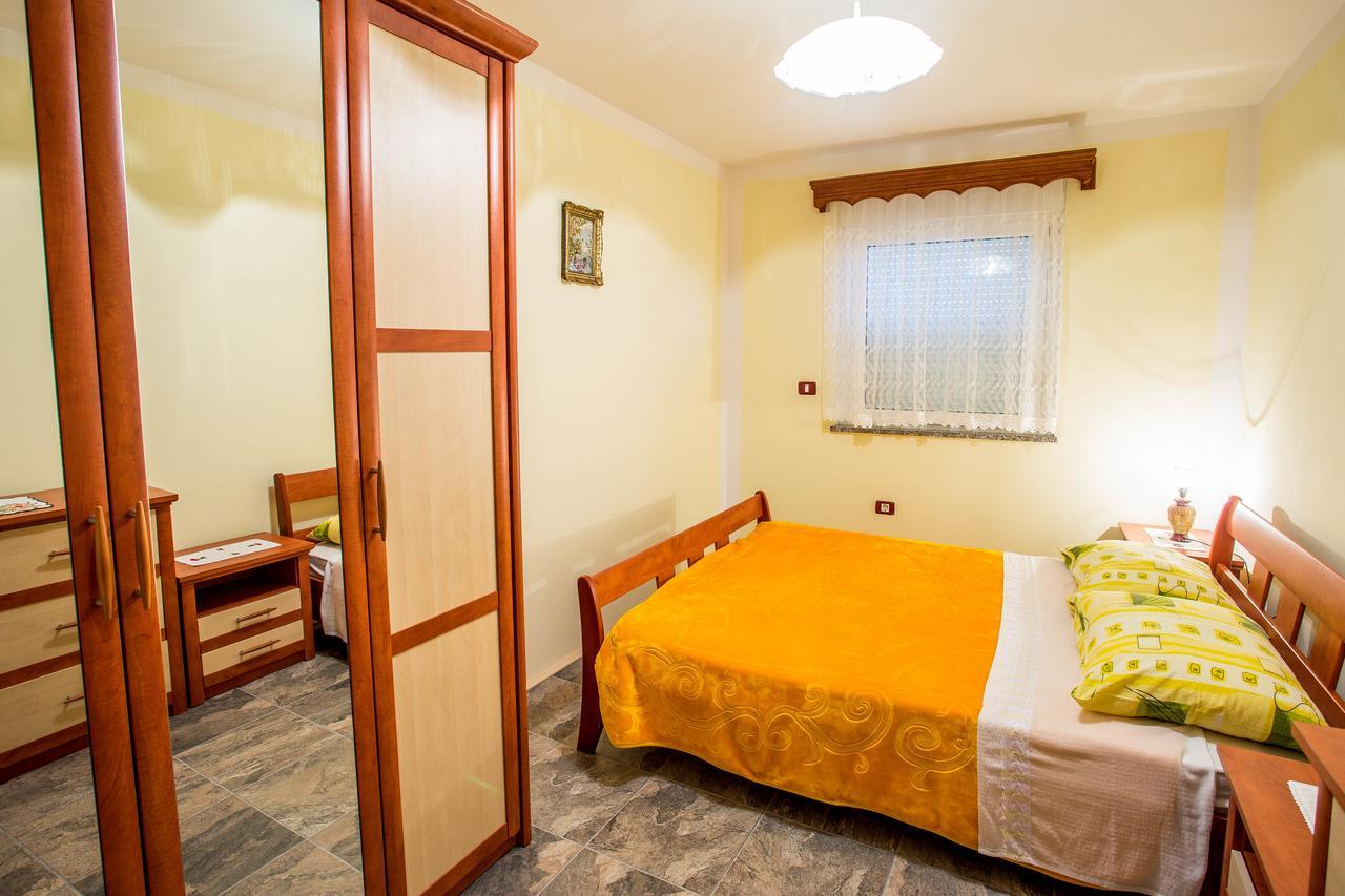 Villa Veli Vrh Pula Luaran gambar