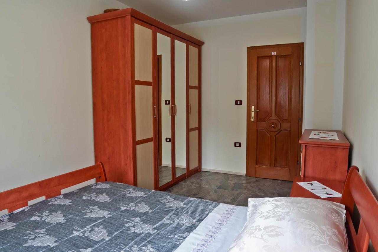 Villa Veli Vrh Pula Luaran gambar