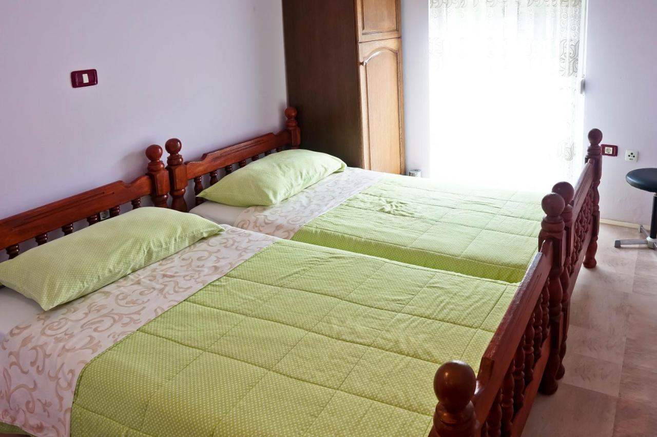 Villa Veli Vrh Pula Luaran gambar