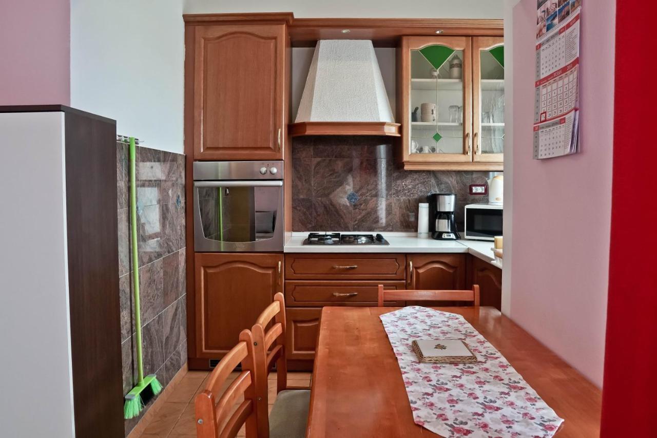 Villa Veli Vrh Pula Luaran gambar
